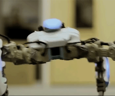 Smartphone Battle Spider Robots